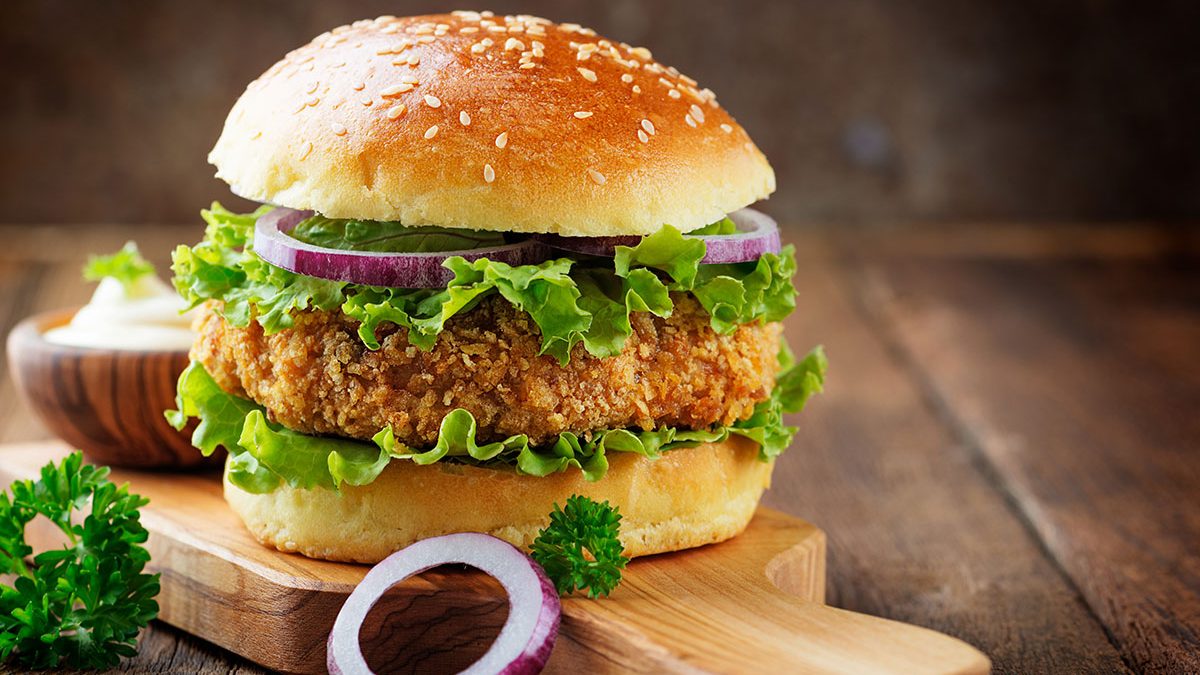 27 FastFood Chicken Sandwiches—Ranked For Nutrition!