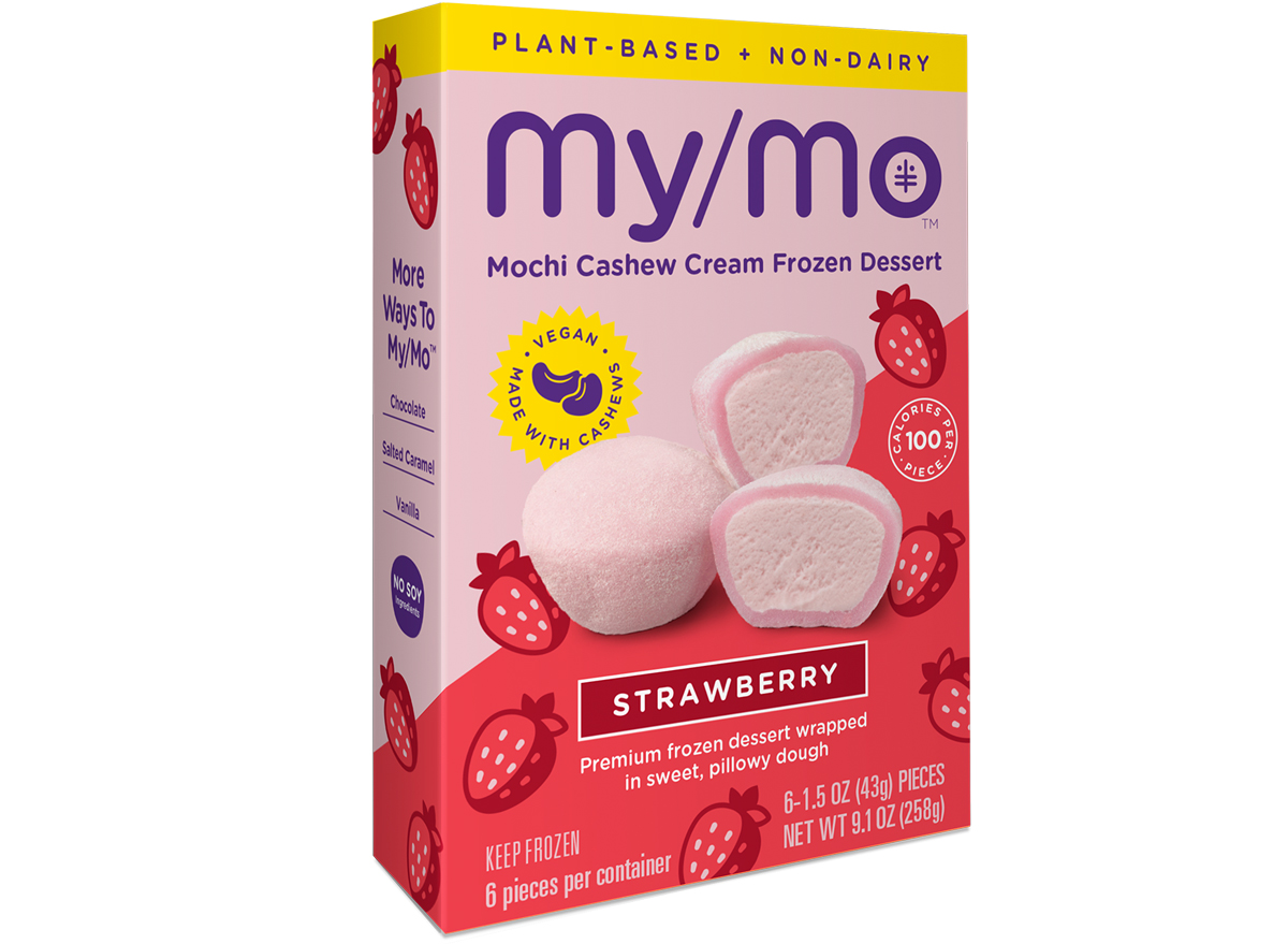 My mo mochi strawberry frozen dessert