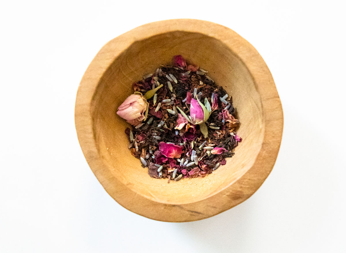 roots holistic open heart tea