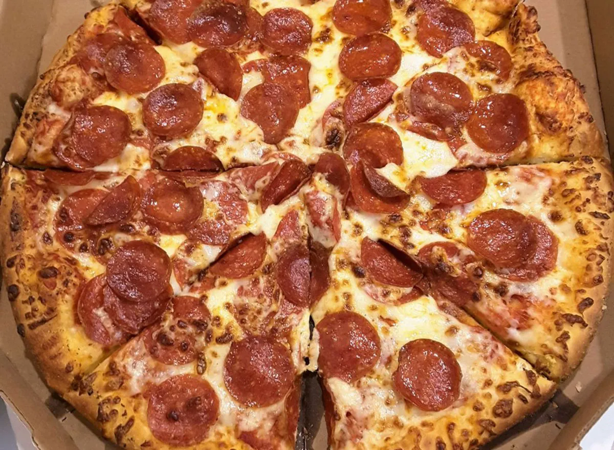 ultimate pepperoni dominos