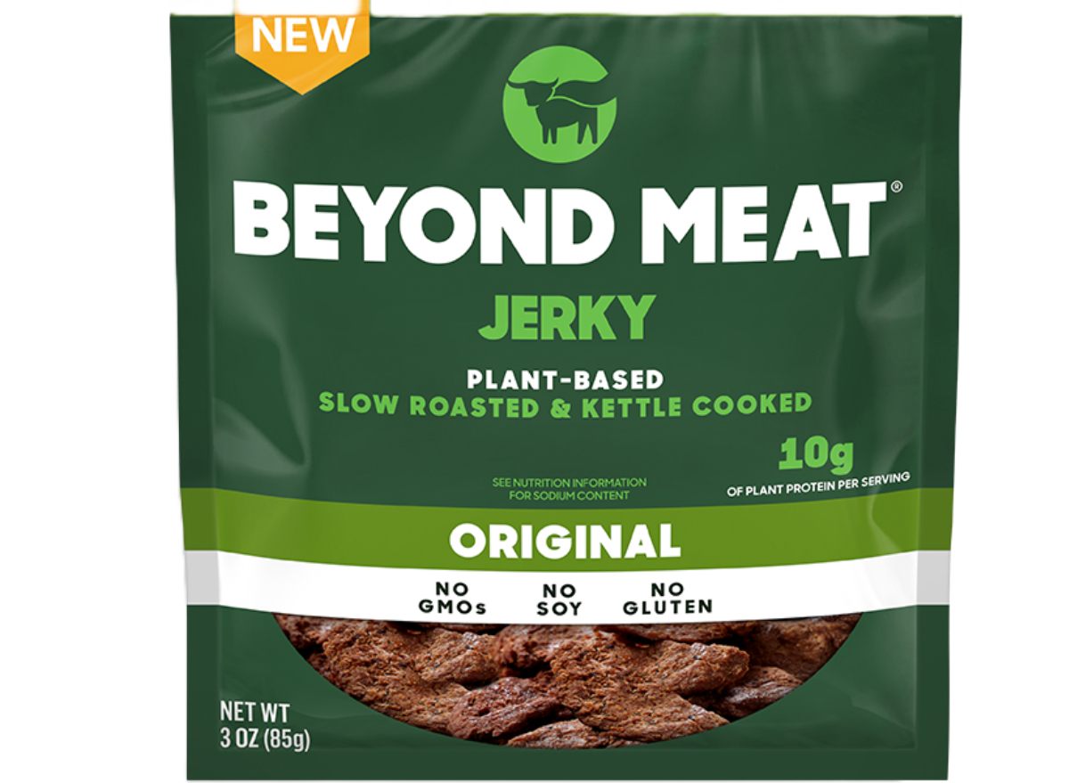 11 Best & Worst Beef Jerky Brands, According to Dietitians