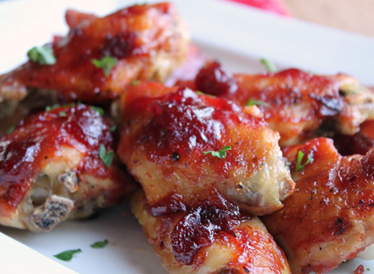 chicken wings with cranberry sauce