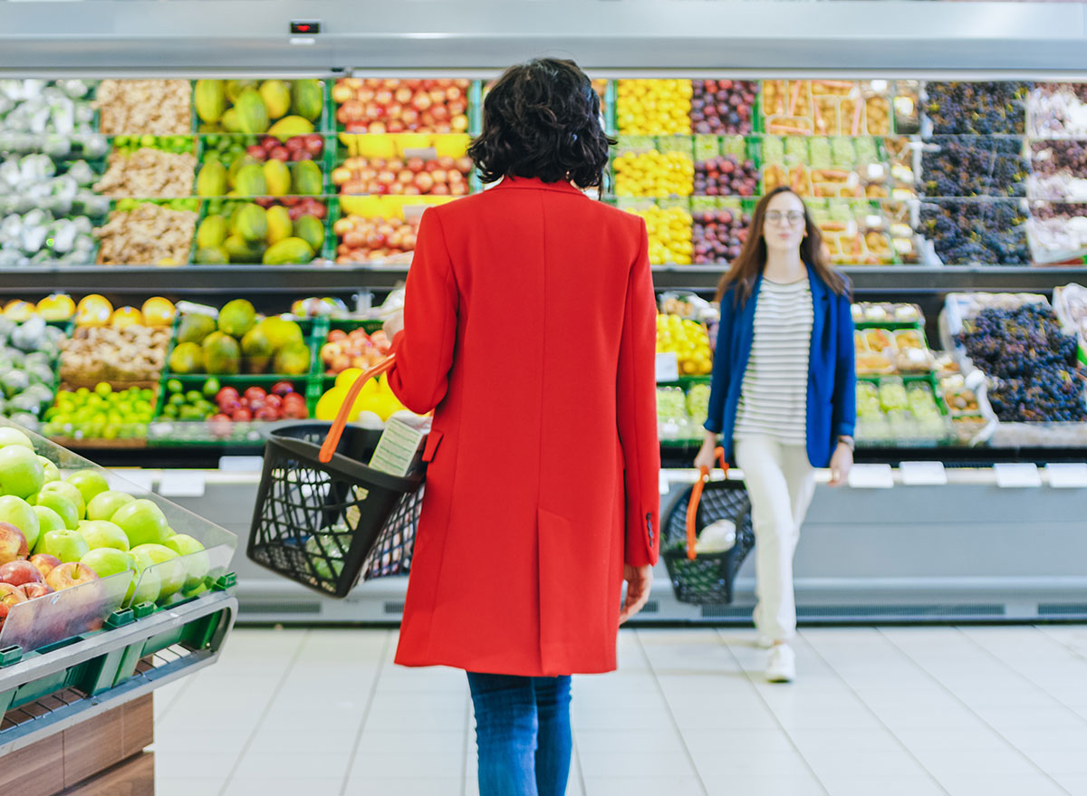 crowded grocery aisle