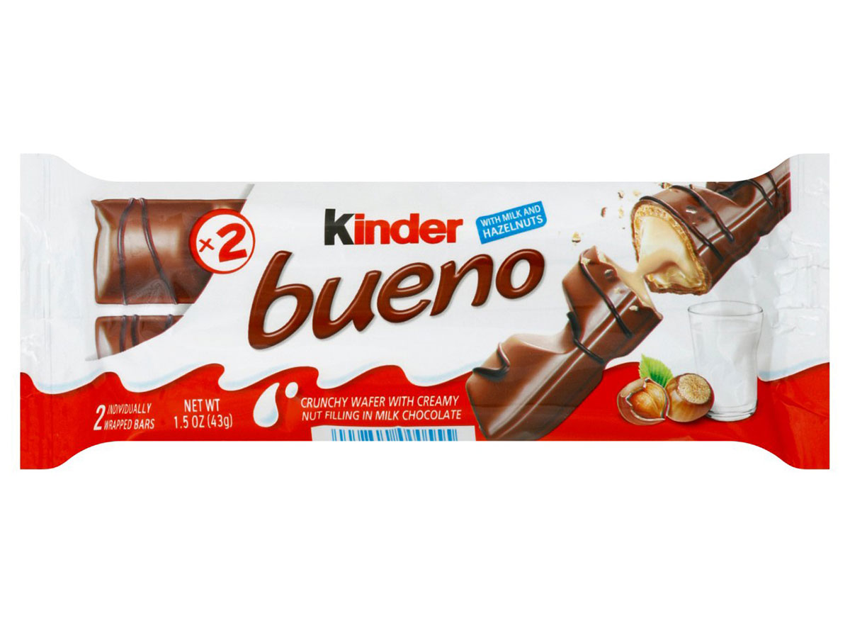 kinder bueno chocolate bar