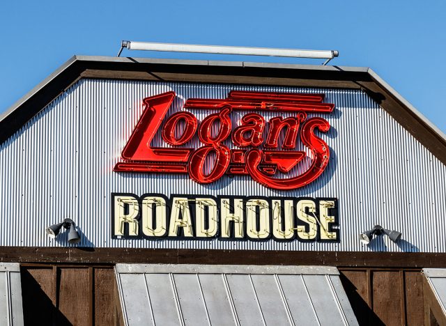 logans roadhouse