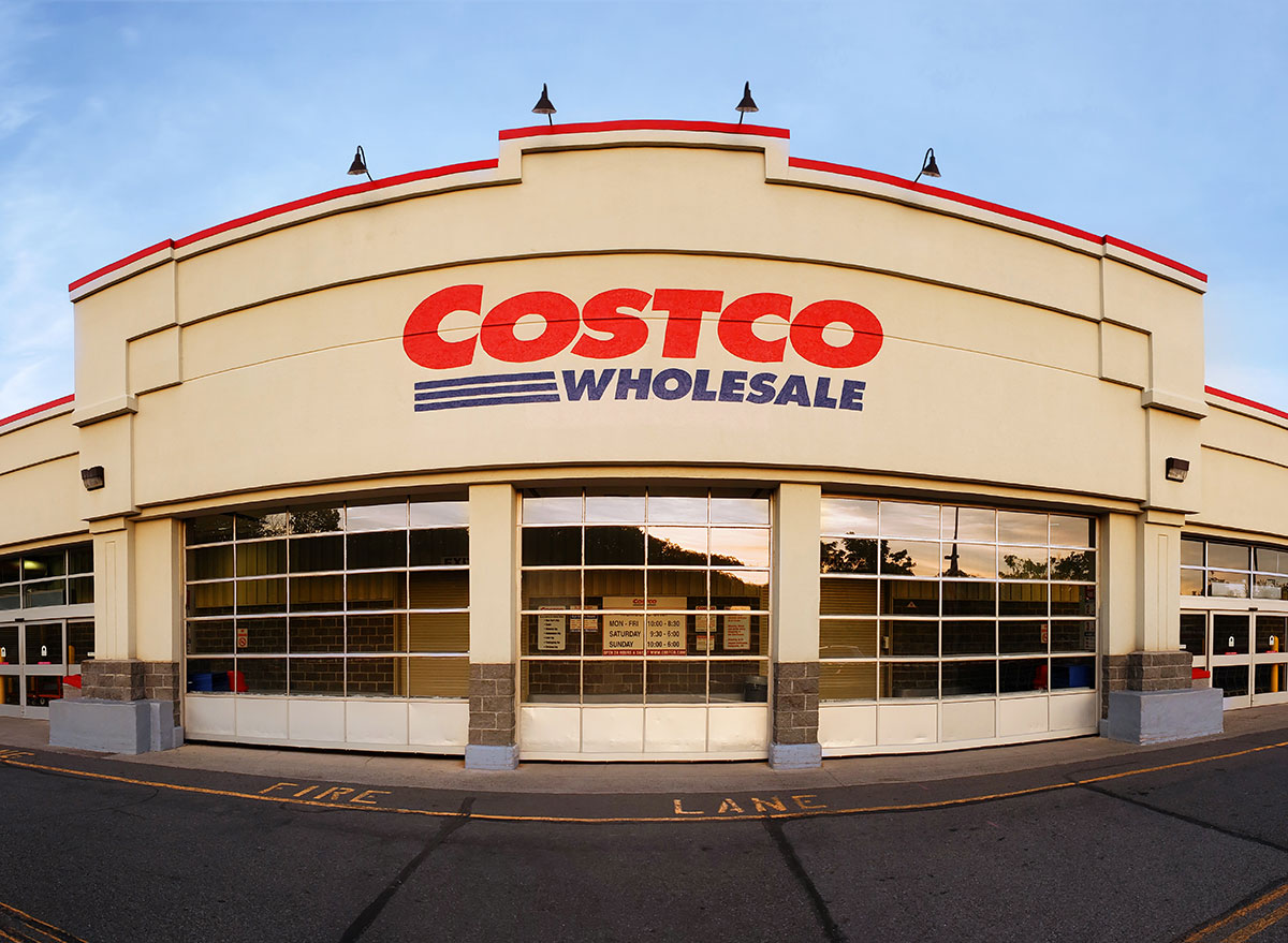 Costco's food court is a great place to fuel up for a day of shopping –  Daily Breeze