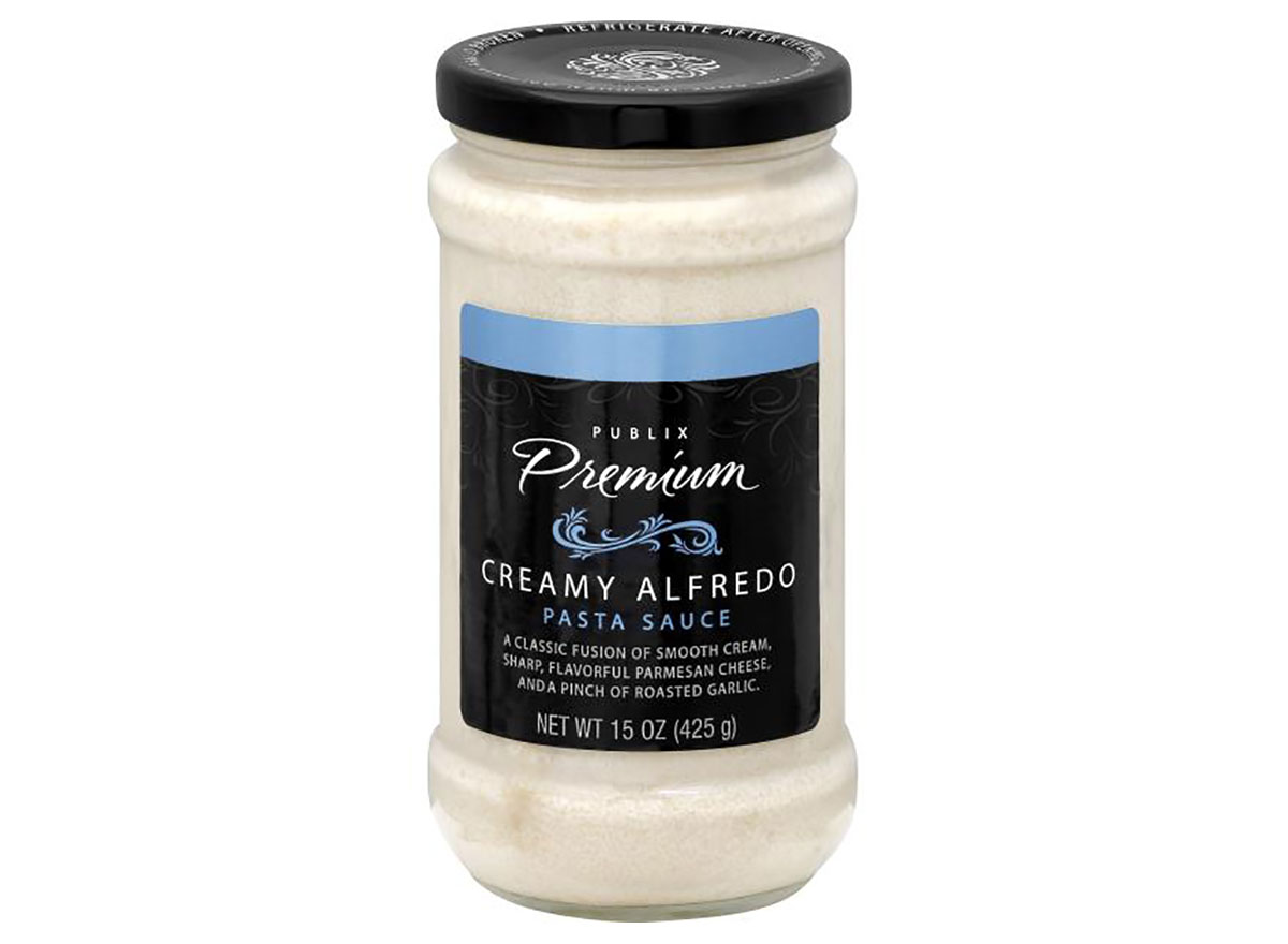 https://www.eatthis.com/wp-content/uploads/sites/4/2020/07/publix-alfredo-sauce.jpg