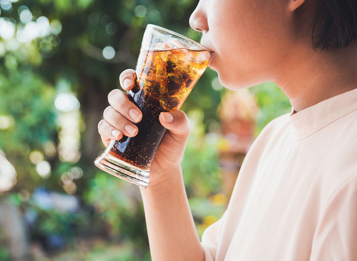 10 Side Effects of Drinking Soda Every Day Eat This Not That