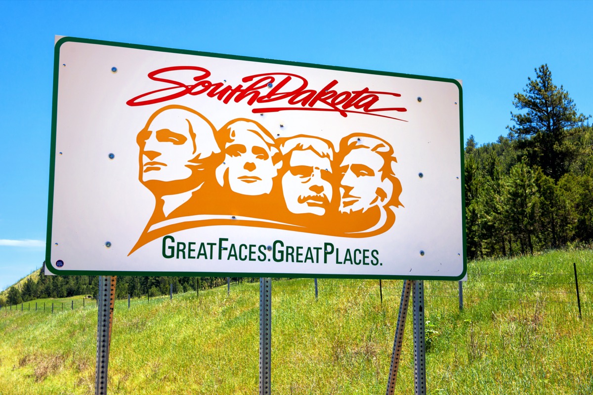 South Dakota Welcome sign