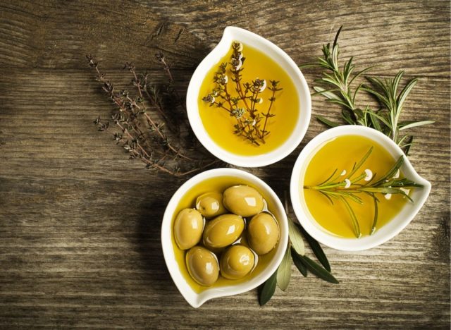 Switch From Canola Oil to Extra-Virgin Olive Oil