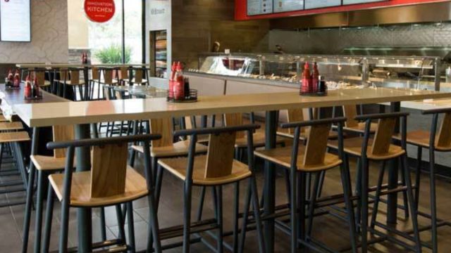 This Is The Safest Restaurant Chain Right Now New Survey Finds