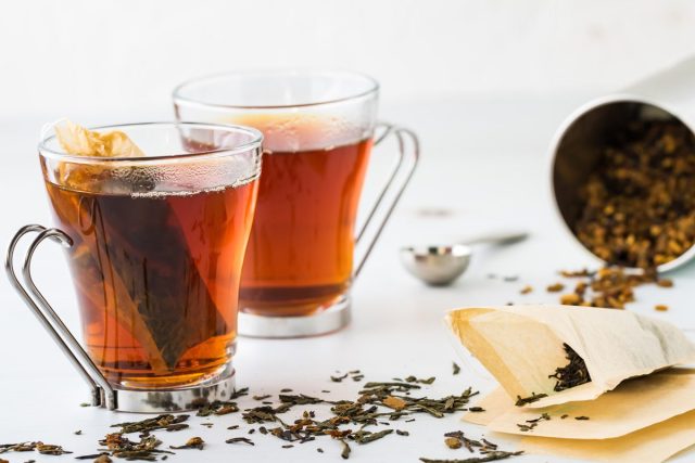 Steep loose leaf tea in a cup