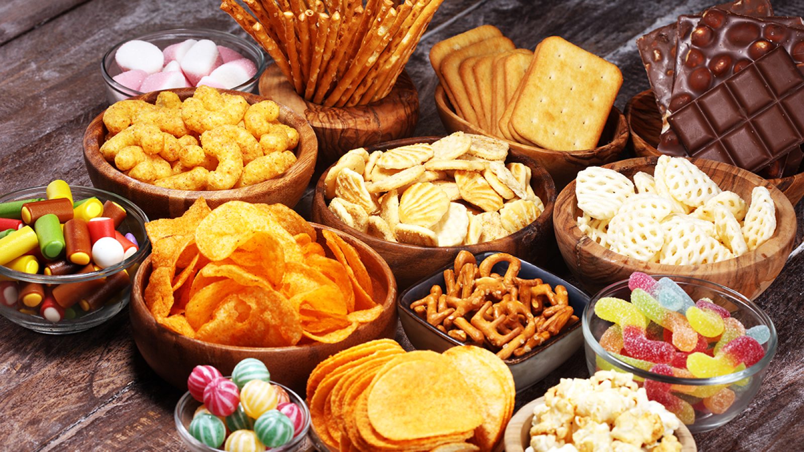 these-are-the-snacks-causing-you-weight-gain-eat-this-not-that