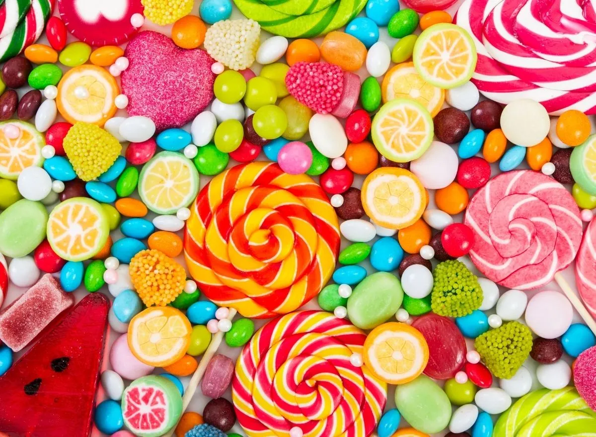 The Most Popular Candy the Year You Were Born — Eat This Not That