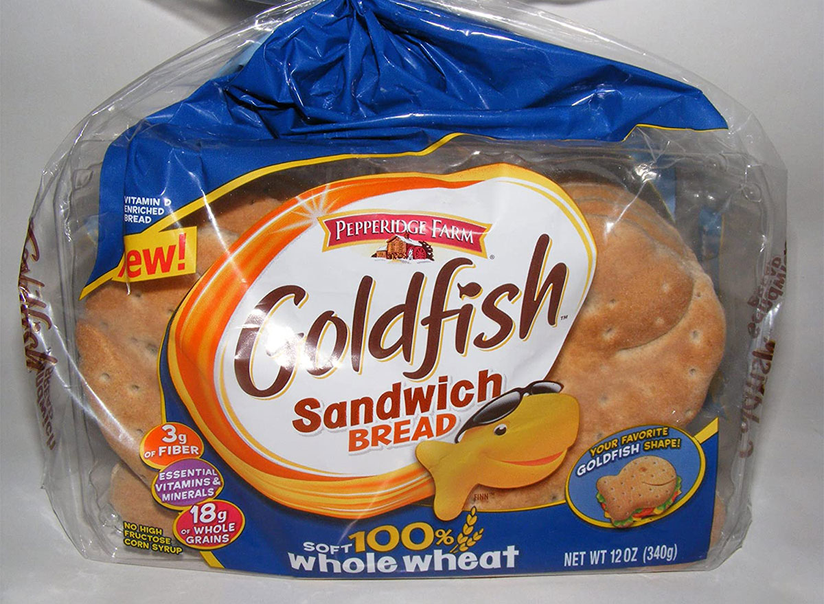 goldfish sandwich bread