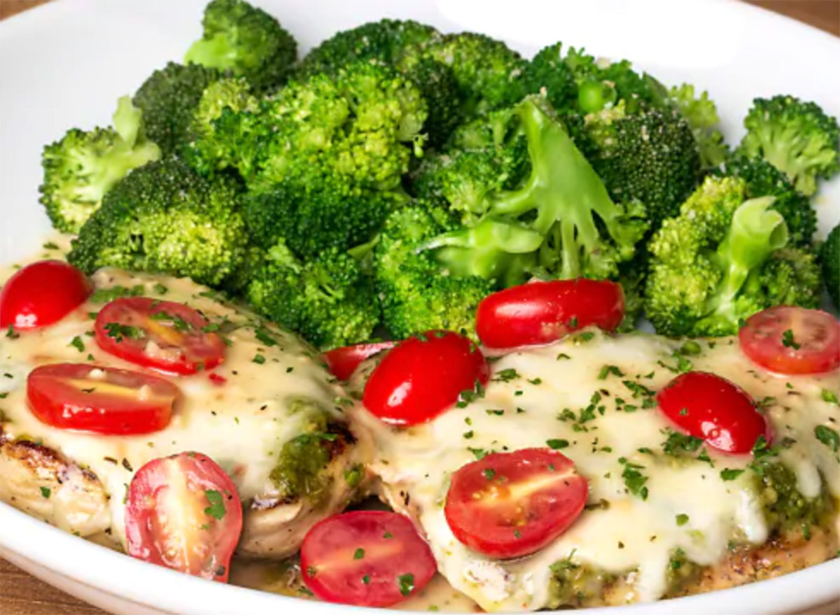 15 Healthy Meals to Order at Chain Restaurants — Eat This Not That