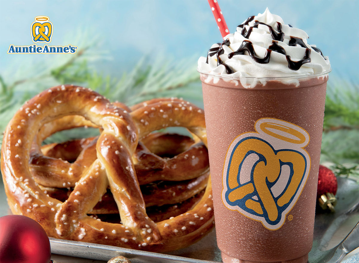 auntie annes hot chocolate frost with pretzel