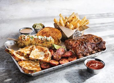 chilis smokehouse combo meal