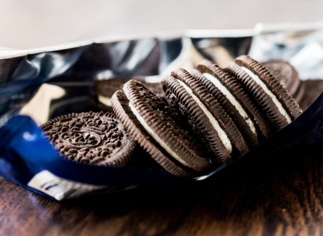 chocolate oreo cookies