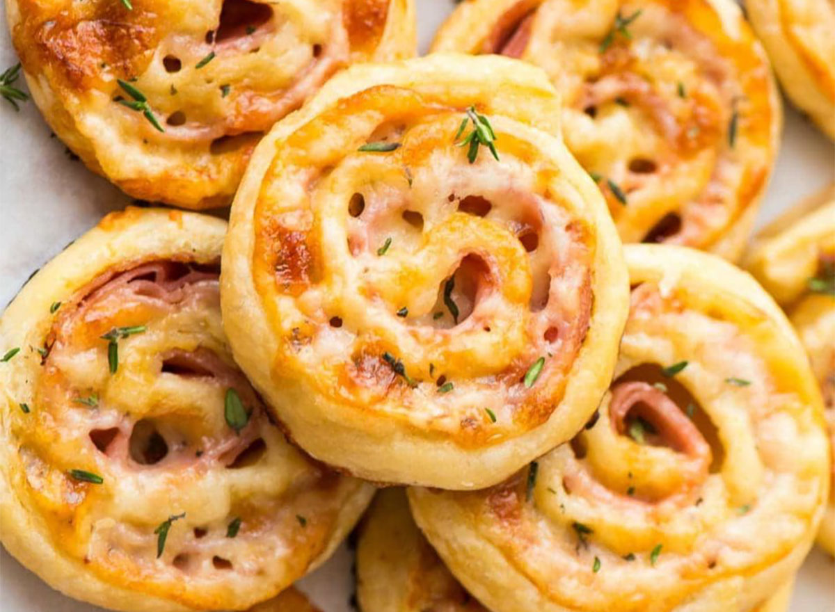 ham and cheese baked pinwheels