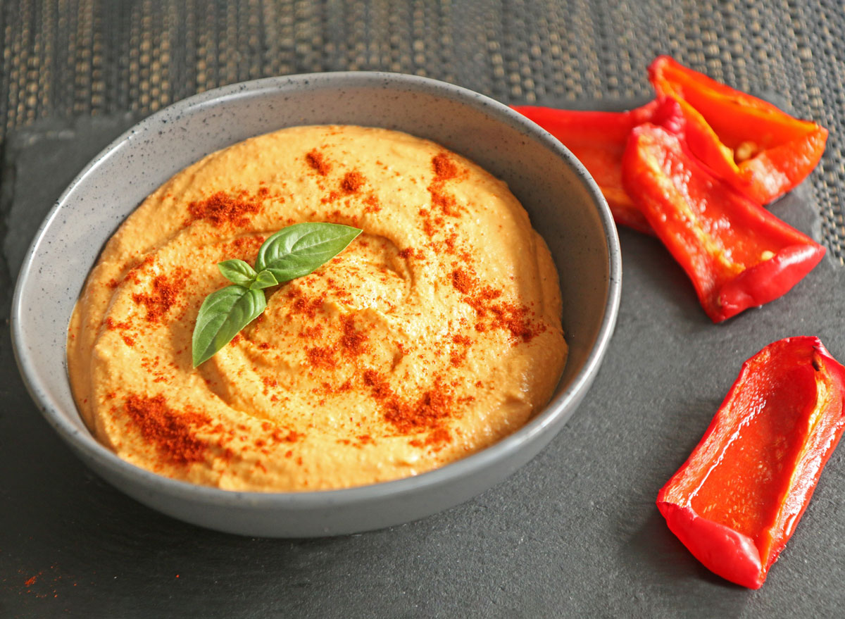 hummus red bell peppers
