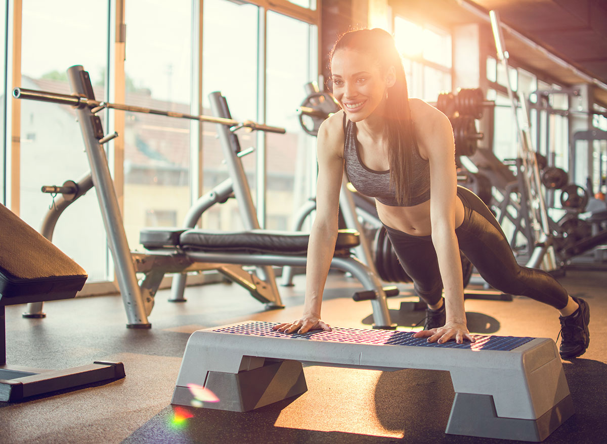How to Master The Perfect Pushup, According to a Trainer — Eat This Not That