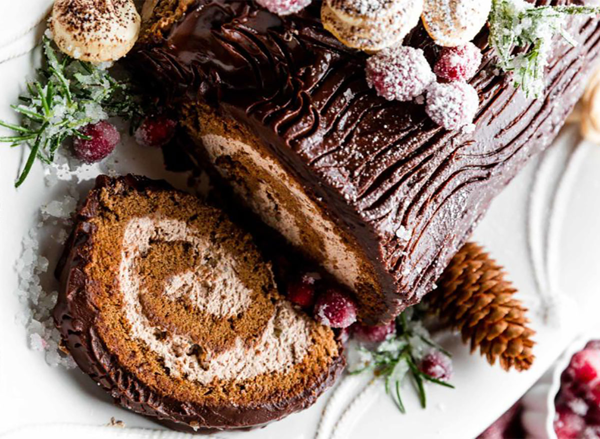 yule log with slice on serving platter