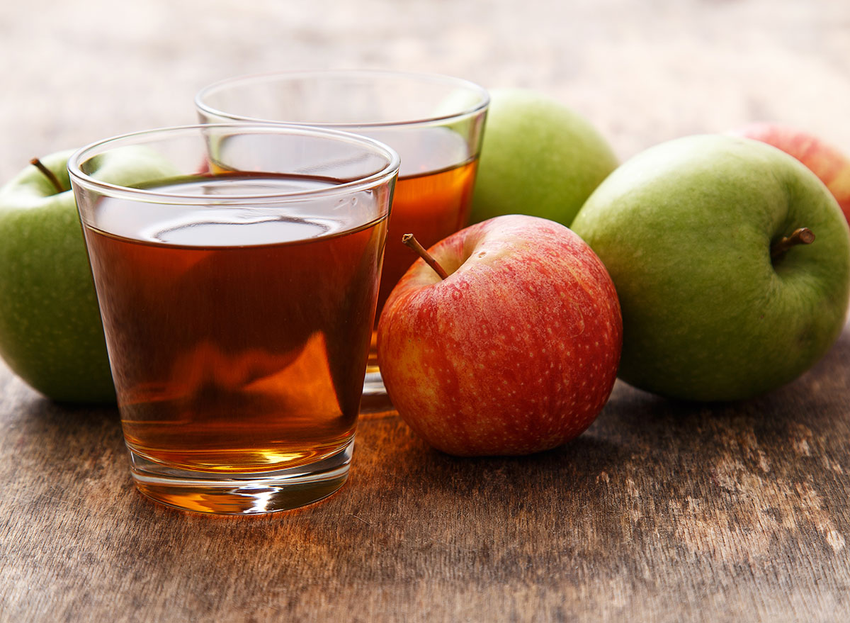 apple juice glasses