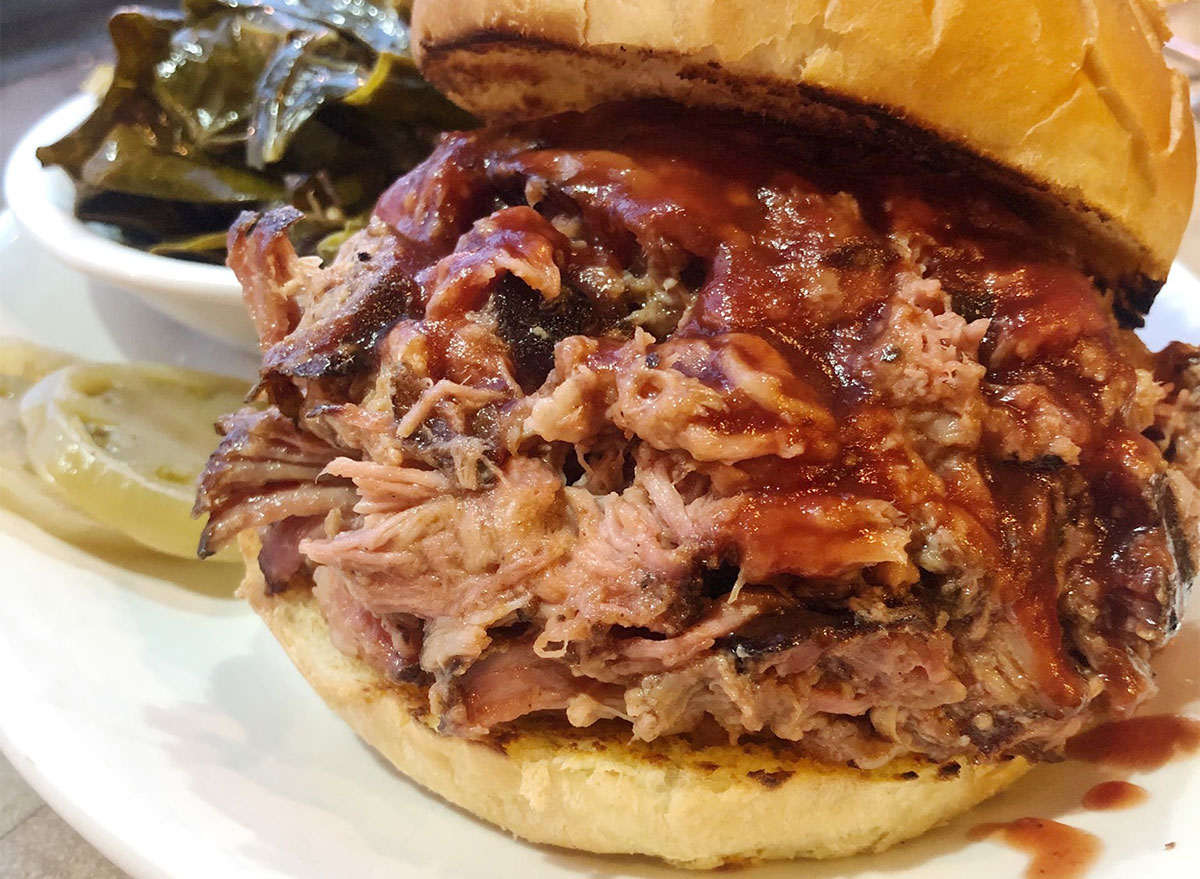 pulled pork sandwich