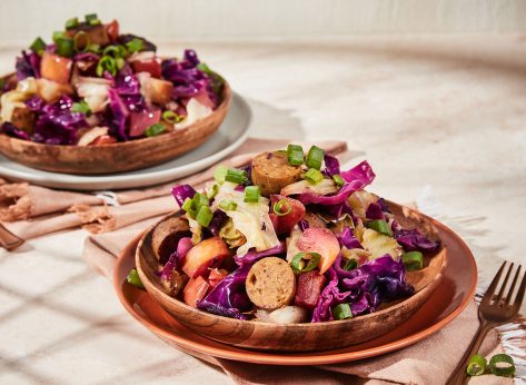 Healthy Cajun Sausage and Apple Skillet