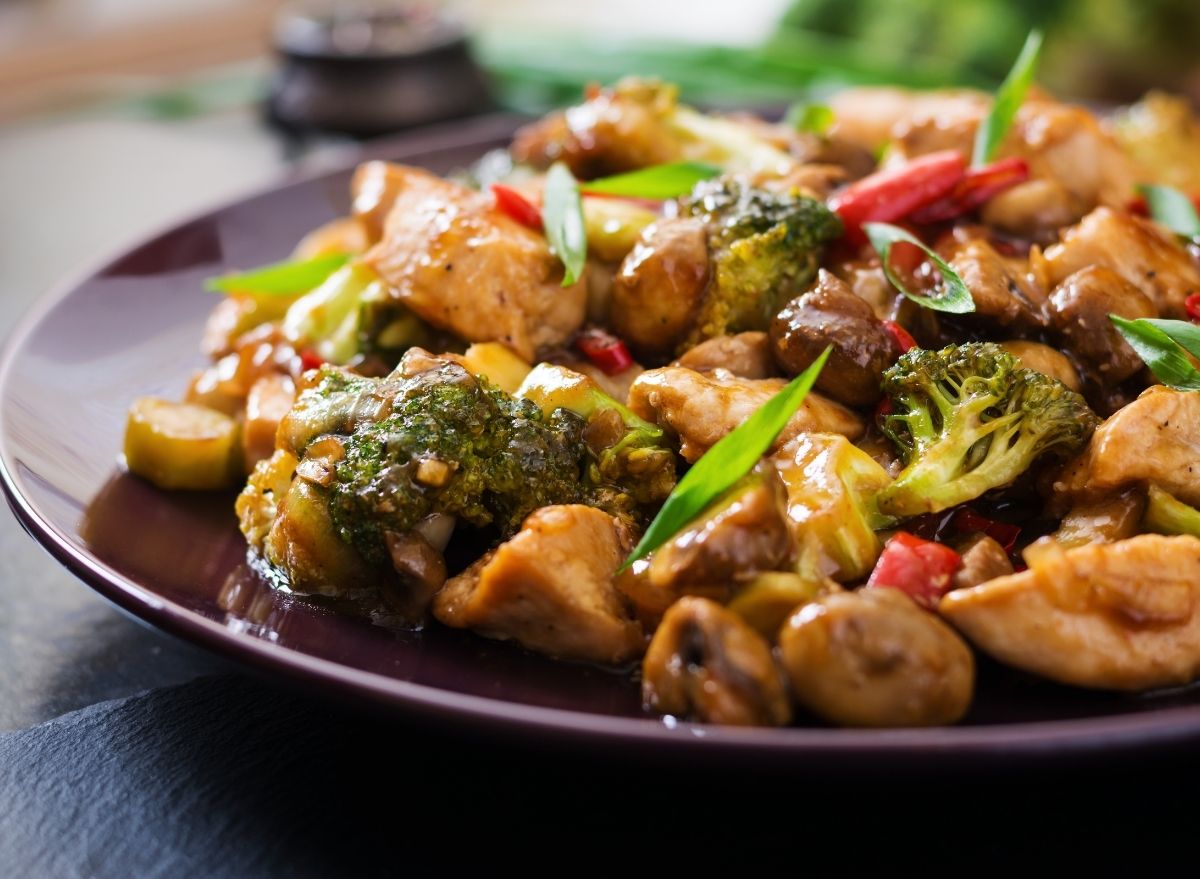 15 Healthy Wok Recipes That Will Get Dinner On The Table Fast