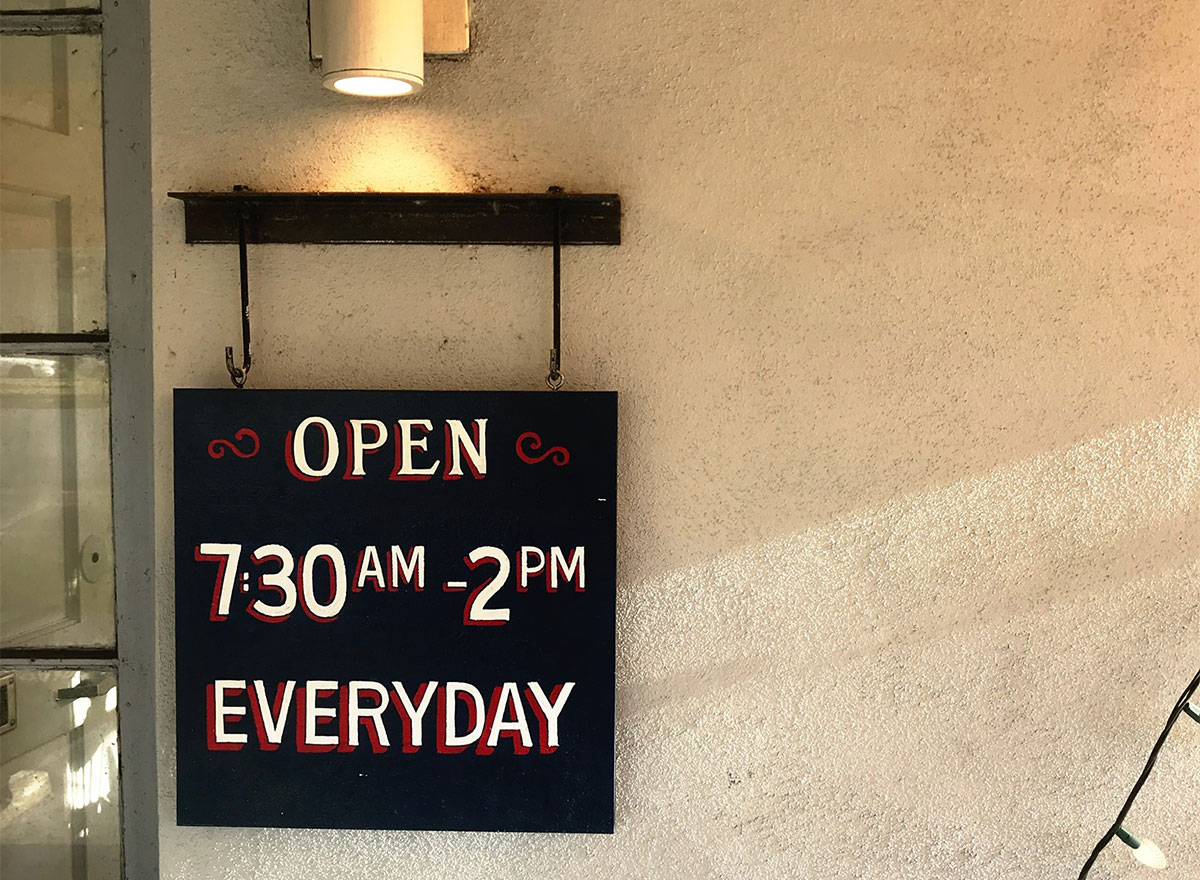 cafe open sign