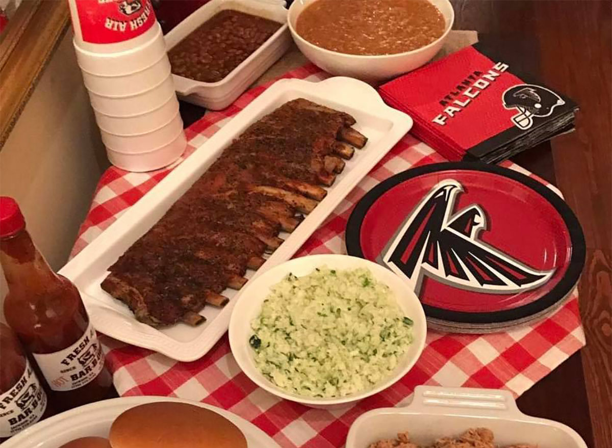 platter of ribs and coleslaw