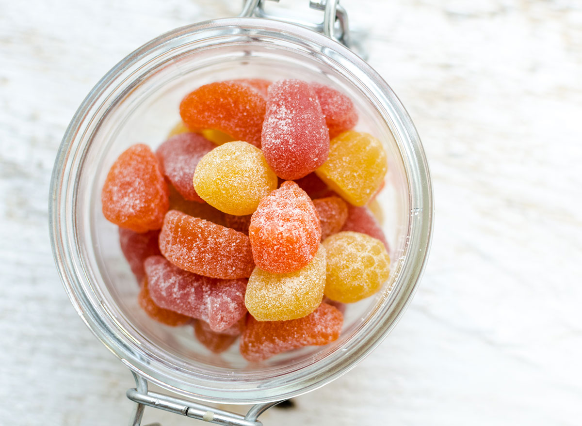 what-happens-to-your-body-when-you-take-too-many-gummy-vitamins-eat