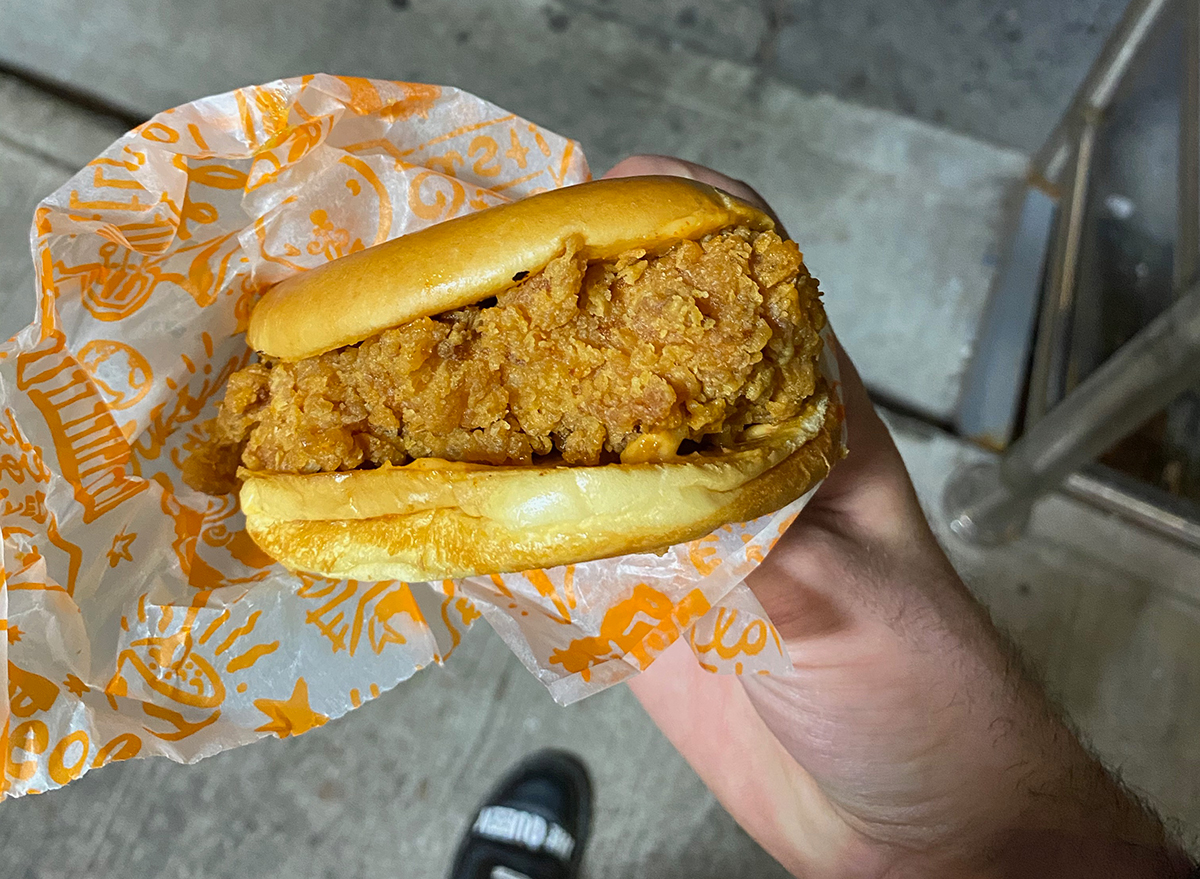 ساندویچ مرغ پاپای