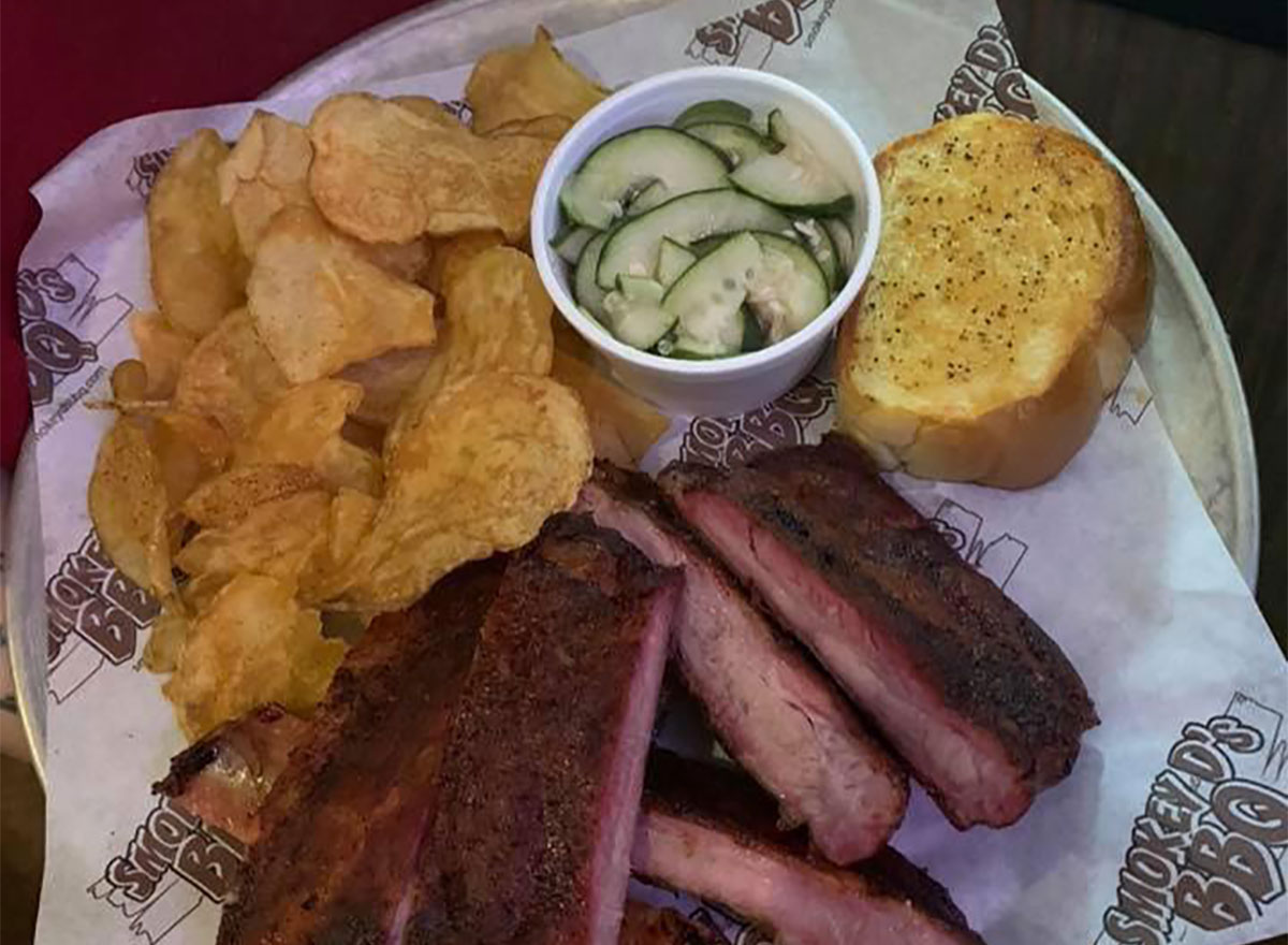 brisket platter with pickled vegetables and bread