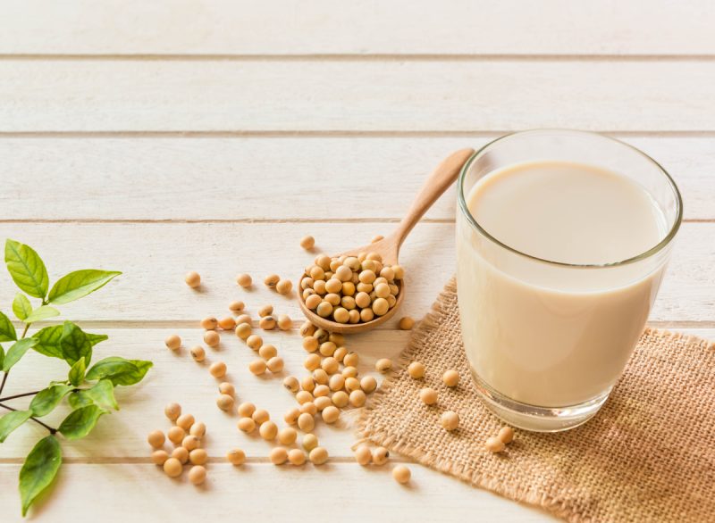 soy-milk.jpg (800×586)