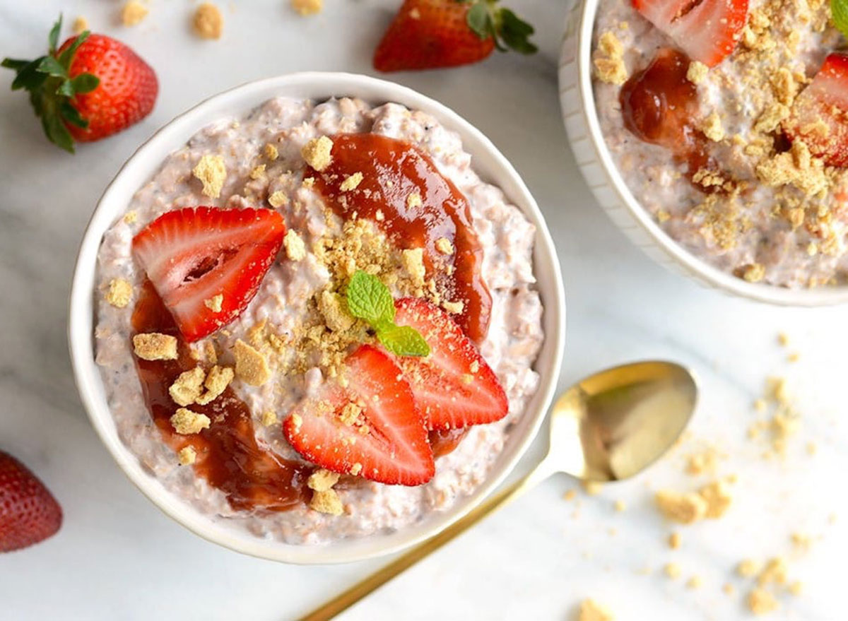 Weight Loss Overnight Oats {Tips & Recipes} - Organize Yourself Skinny