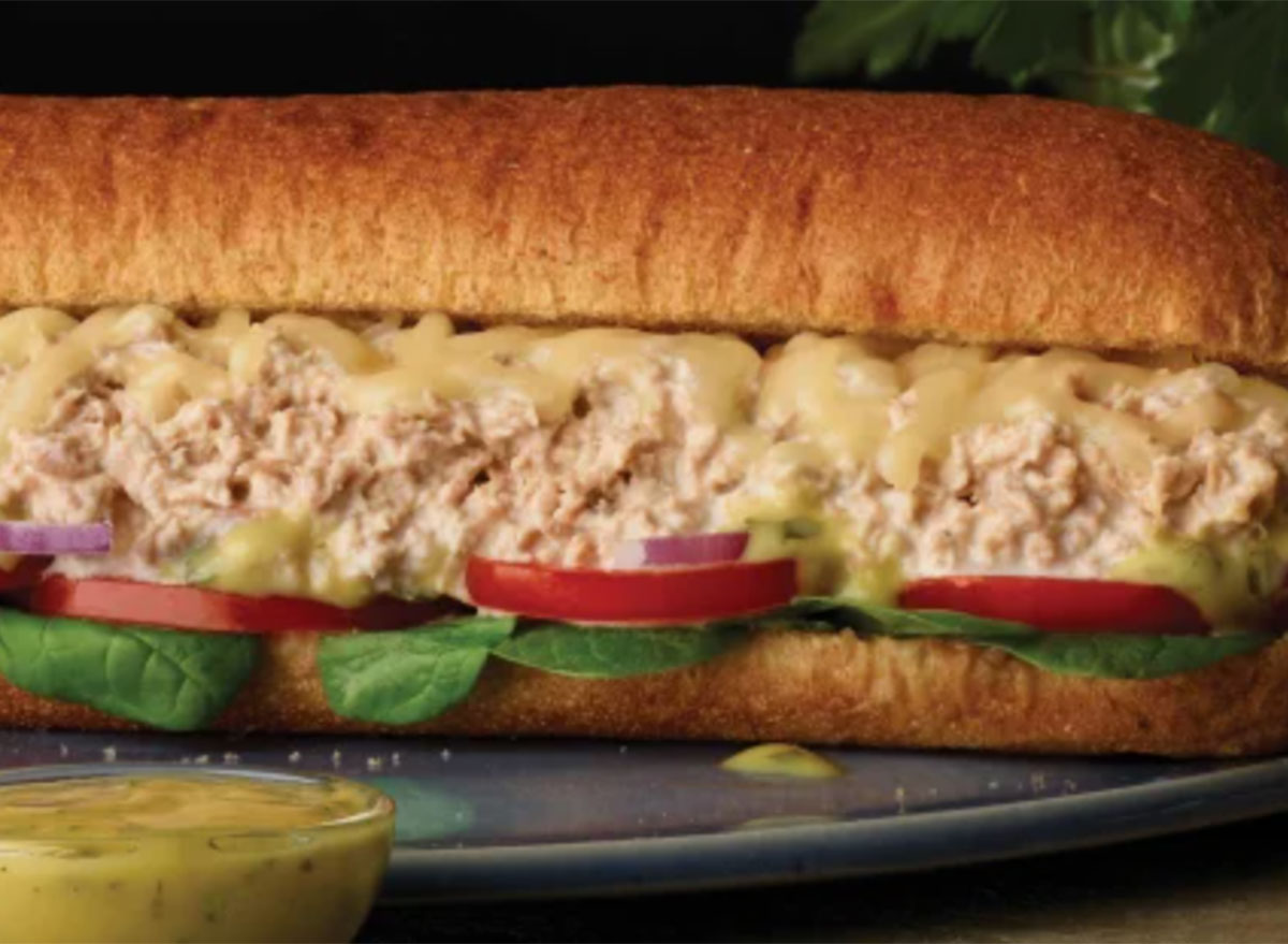 subway tuna sandwich