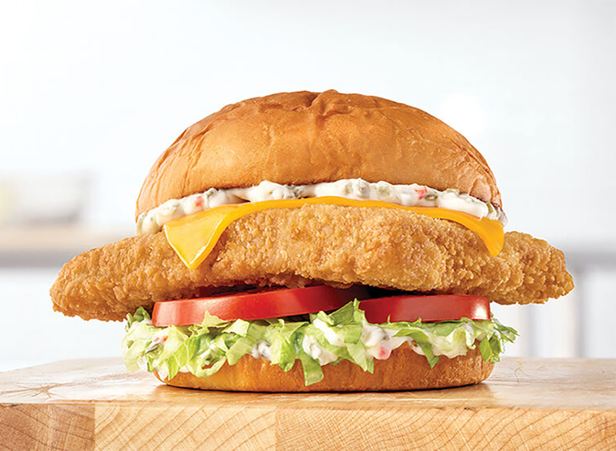 arbys kings hawaiian fish deluxe sandwich