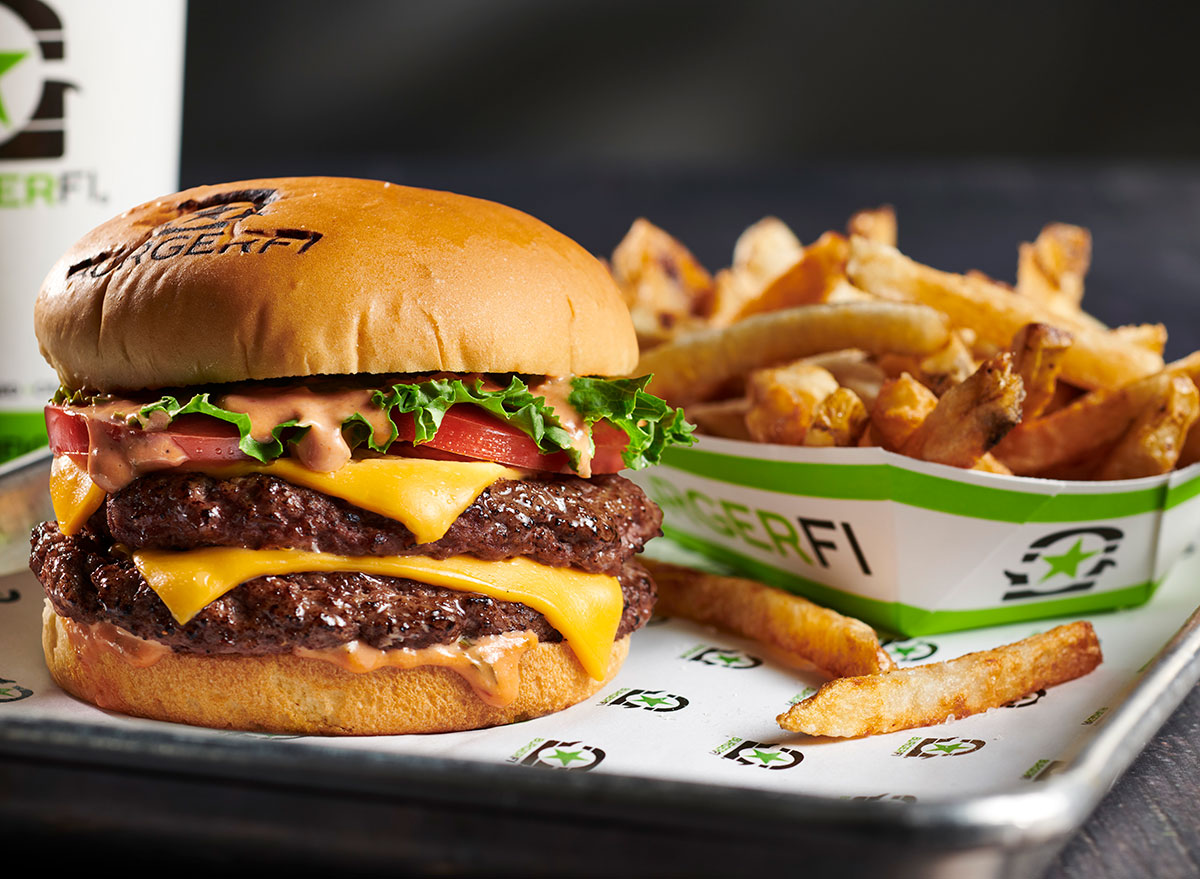 burgerfi cheeseburger