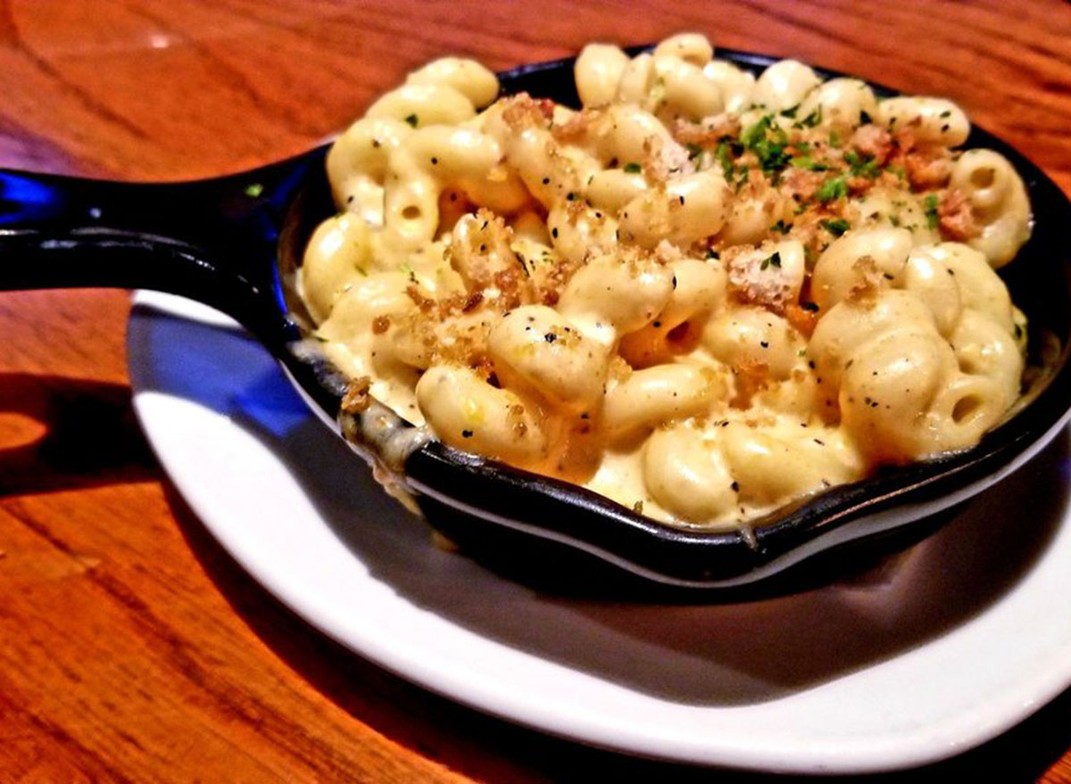 outback steakhouse mac and cheese