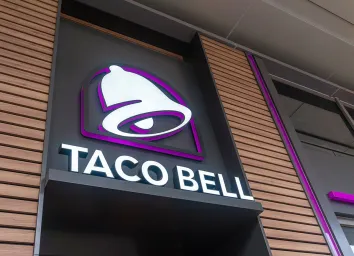 taco bell storefront