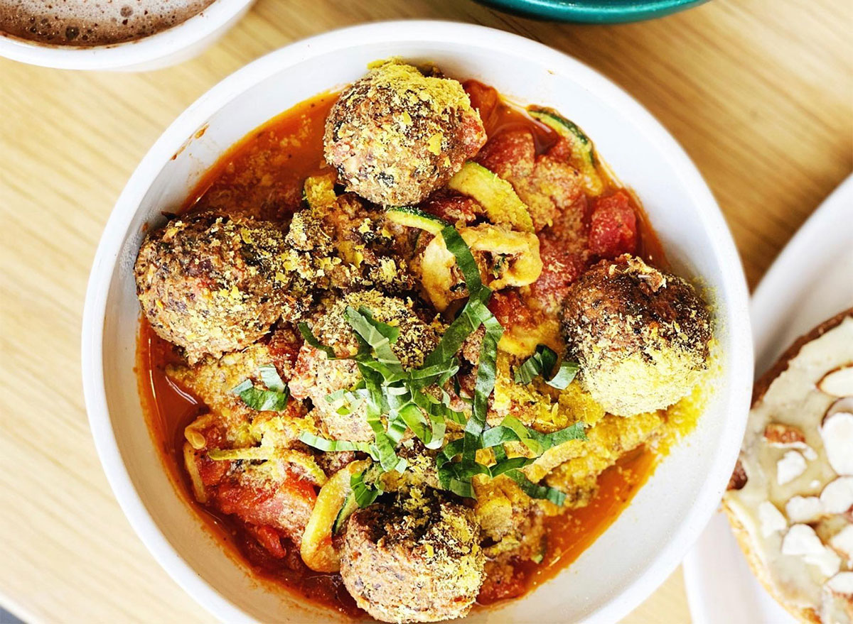 vegetarian chili and meatballs