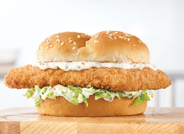 arbys crispy fish sandwich