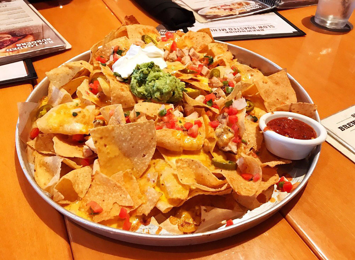 bjs brewhouse loaded nachos