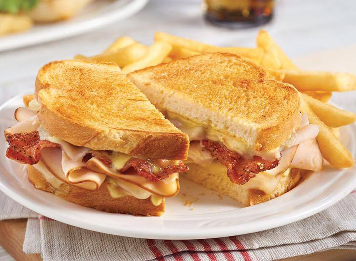 friendlys maple pepper bacon supermelt