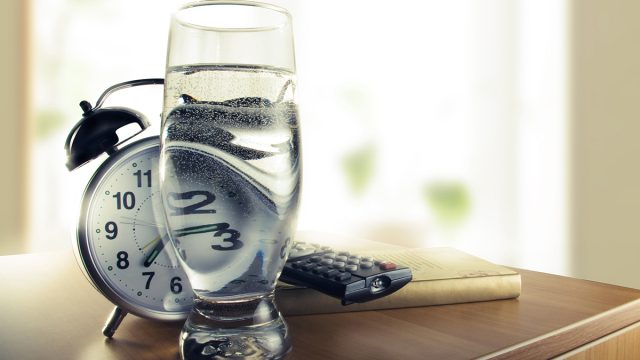 Should You Be Drinking Water Before Bed Eat This Not That