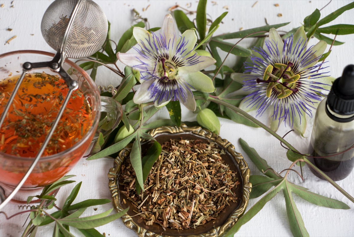 passionflower tea and flowers