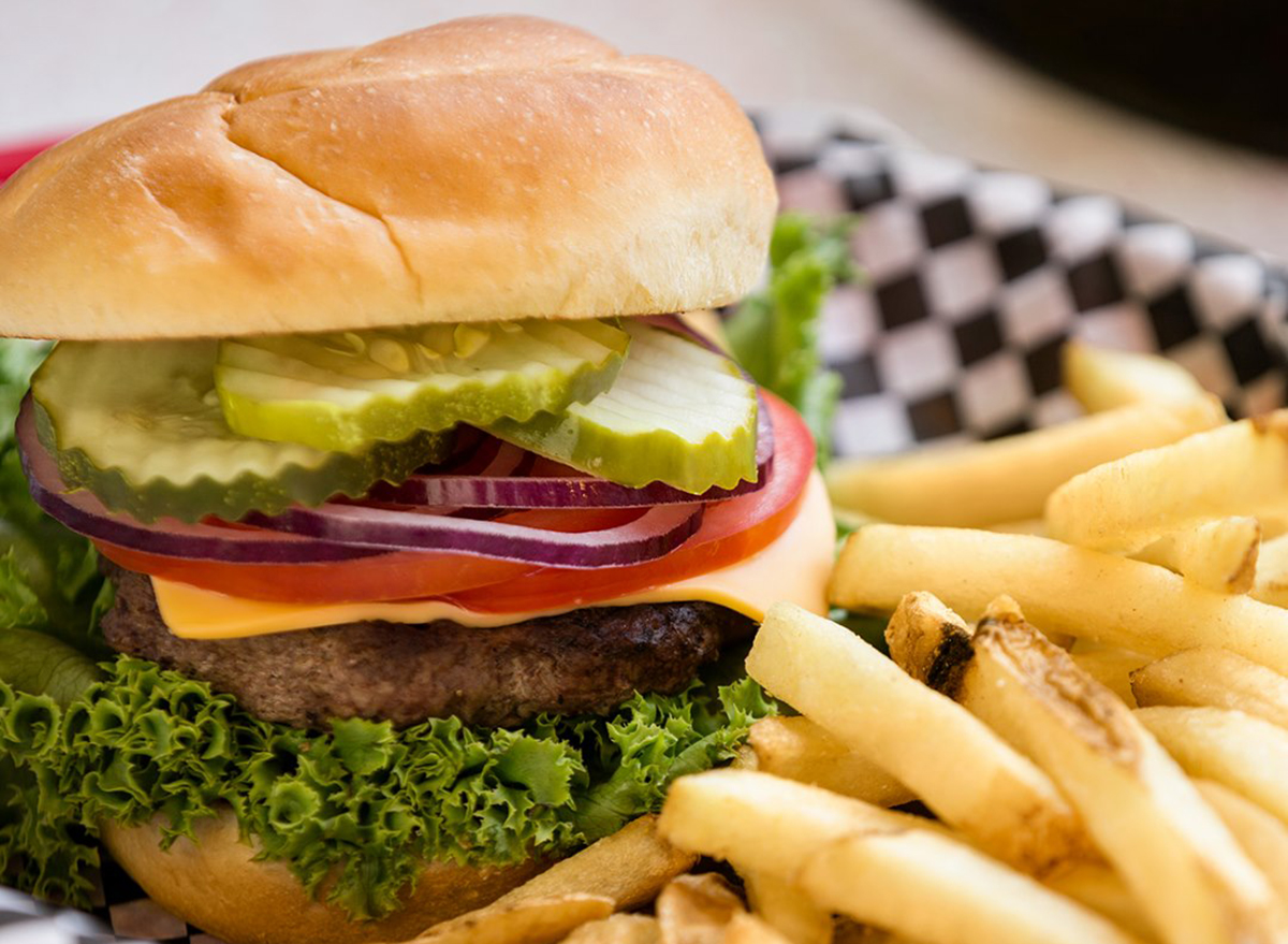 burger and fries from pennys diner